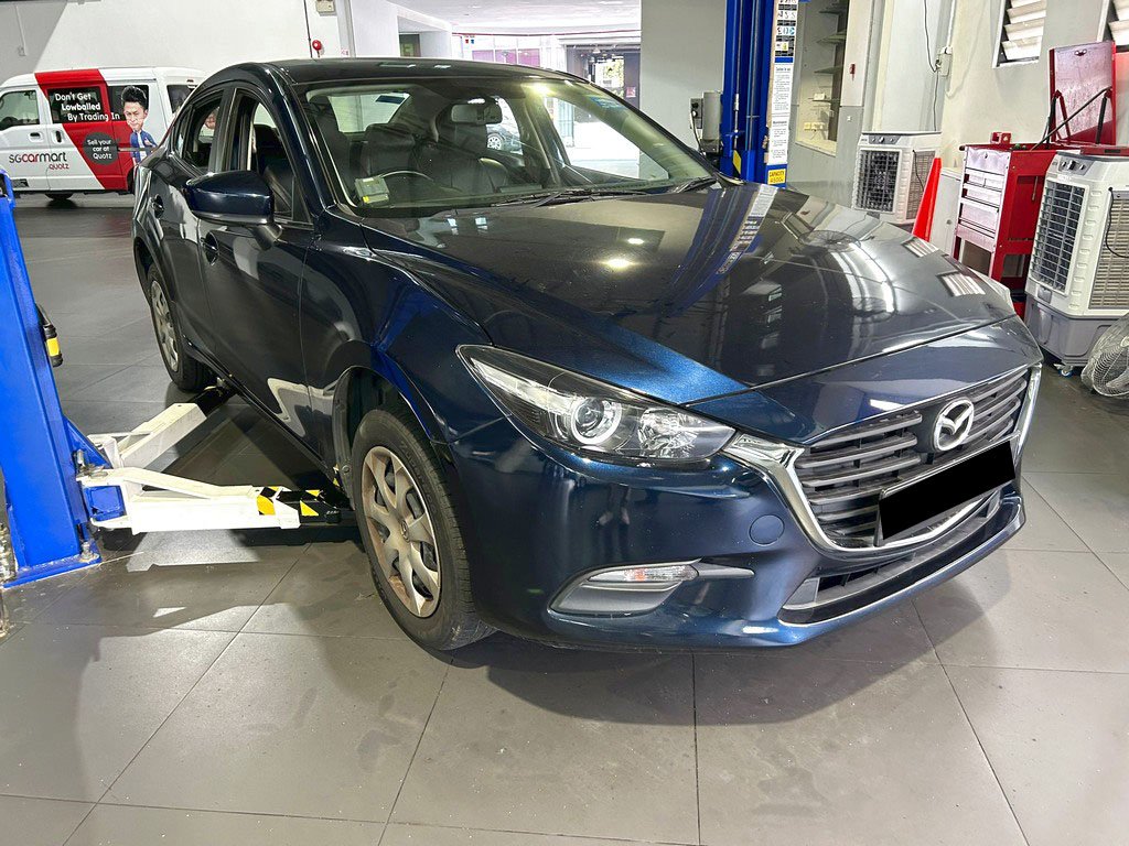 Mazda 3 Sedan 1.5 At Eu6