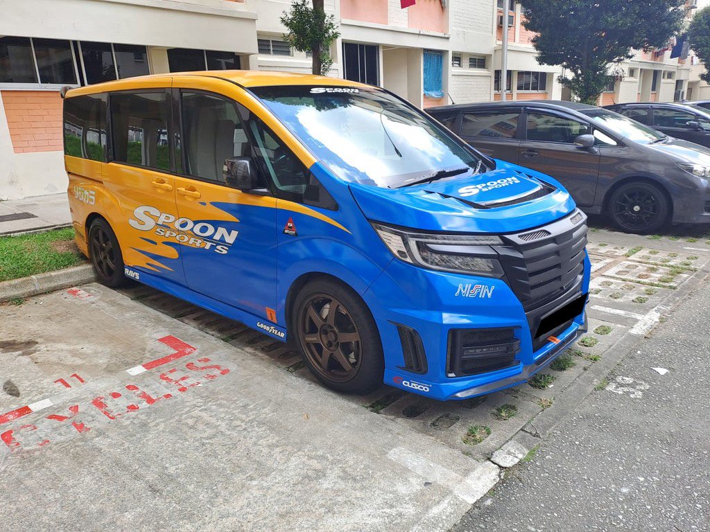 Honda Step Wagon Spada 1.5 Cvt