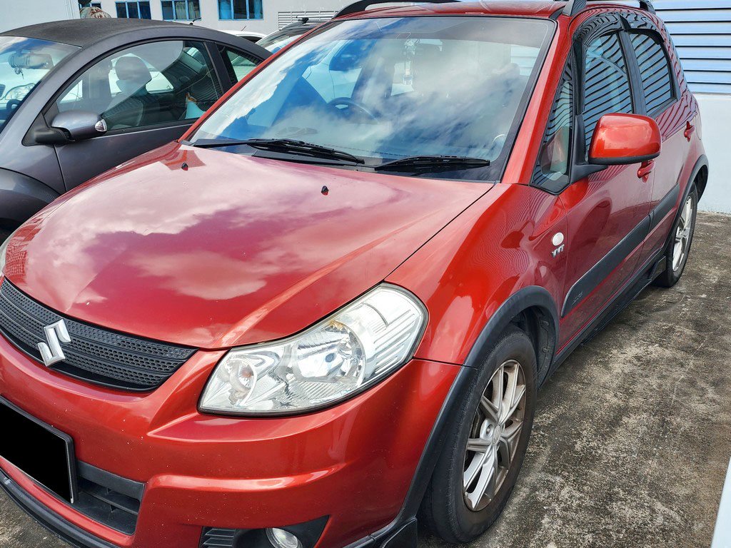 Suzuki SX4 1.6HB At (COE Till 08/2028)
