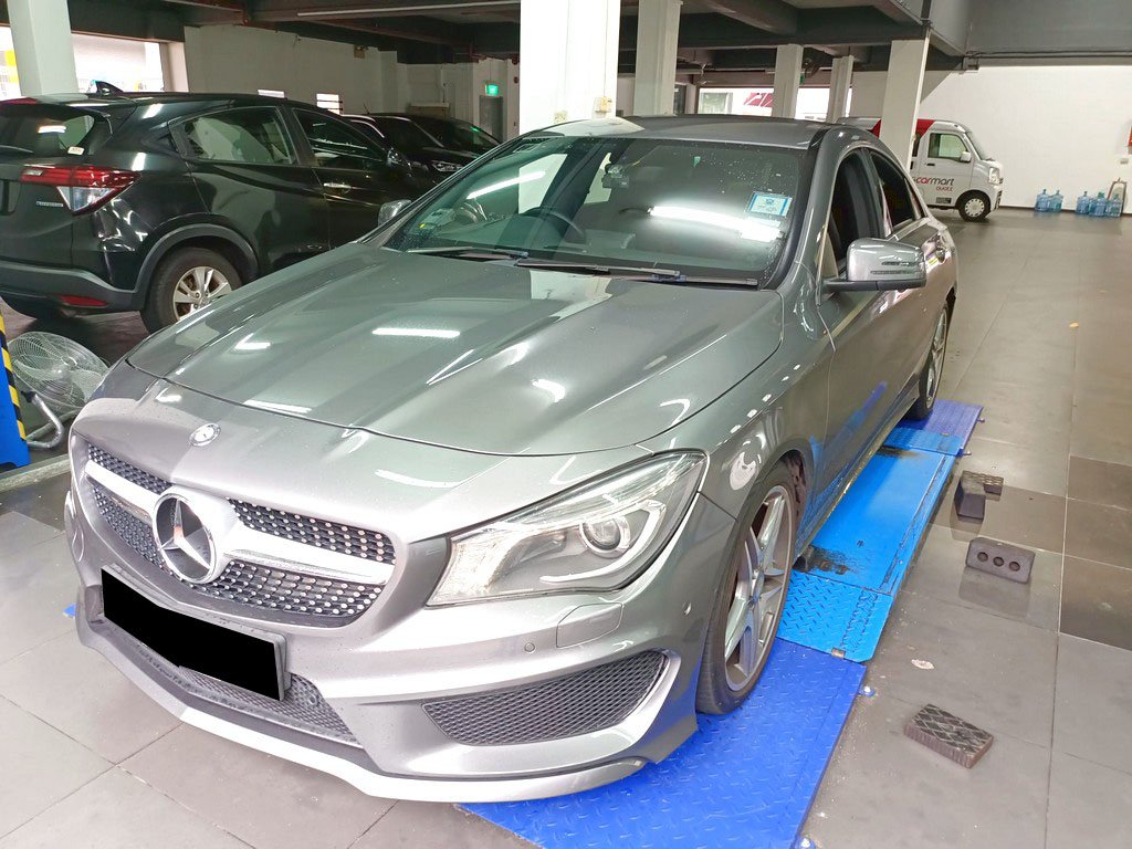 Mercedes Benz CLA200 AMG Line (R18 BI)