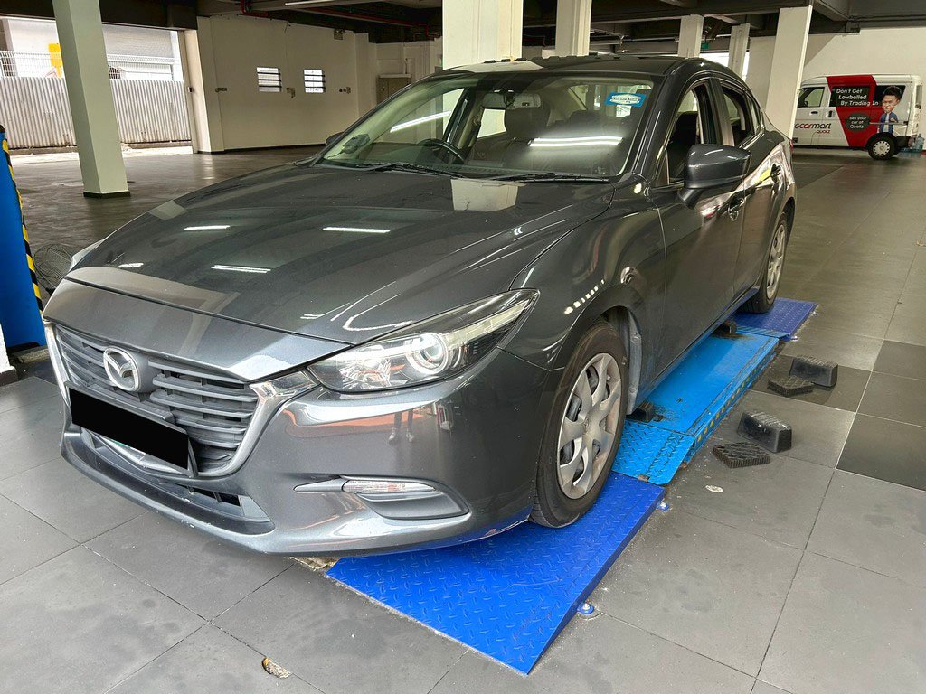 Mazda 3 Sedan 1.5 At Eu6