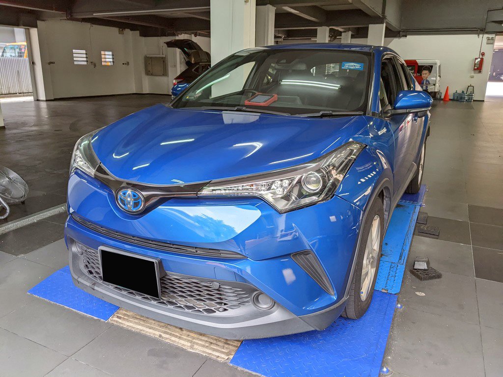 Toyota C-HR 1.8S CVT (Hybrid)