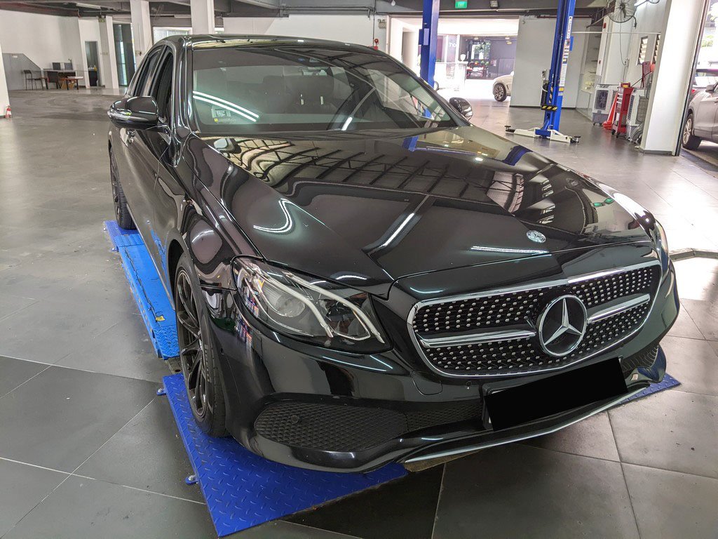 Mercedes Benz E200 AVG