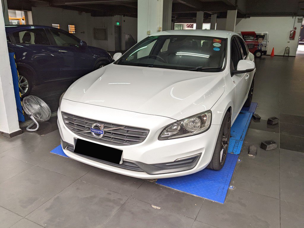 Volvo S60 D2