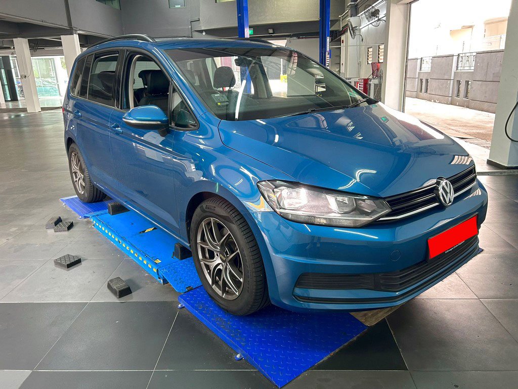 Volkswagen Touran 1.4 TSI TL 5t12nz (Revised OPC)