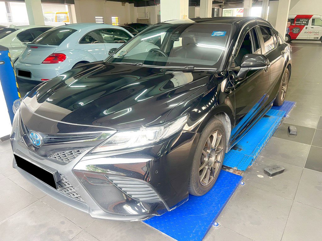 Toyota Camry 2.5 Ascent Sport CVT (Hybrid)