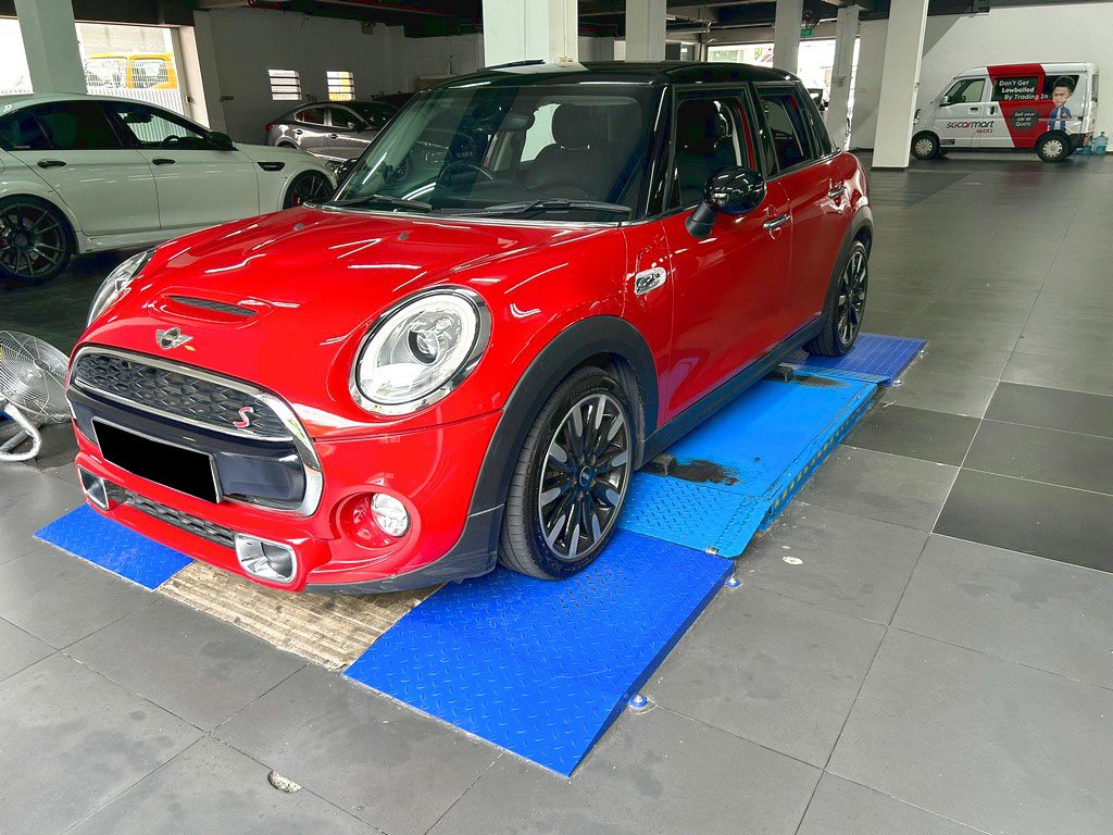 Mini Cooper S 5DR FWD LED ABS NAV