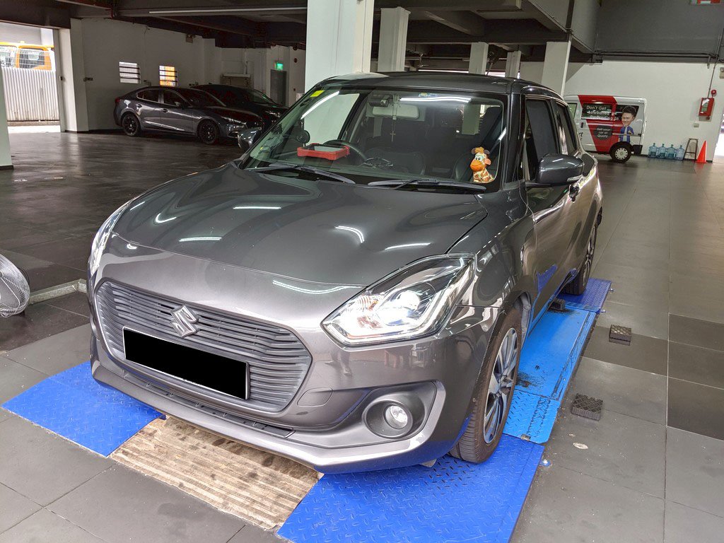 Suzuki Swift 1.0T GLX AT