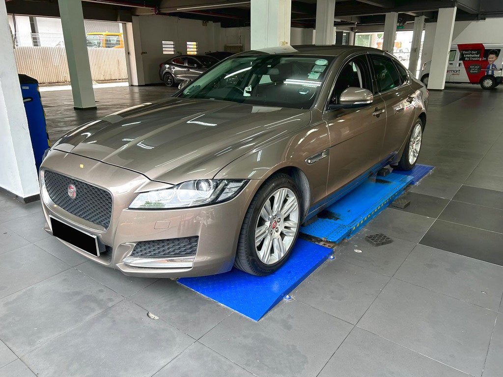 Jaguar XF 2.0 I4P TSS