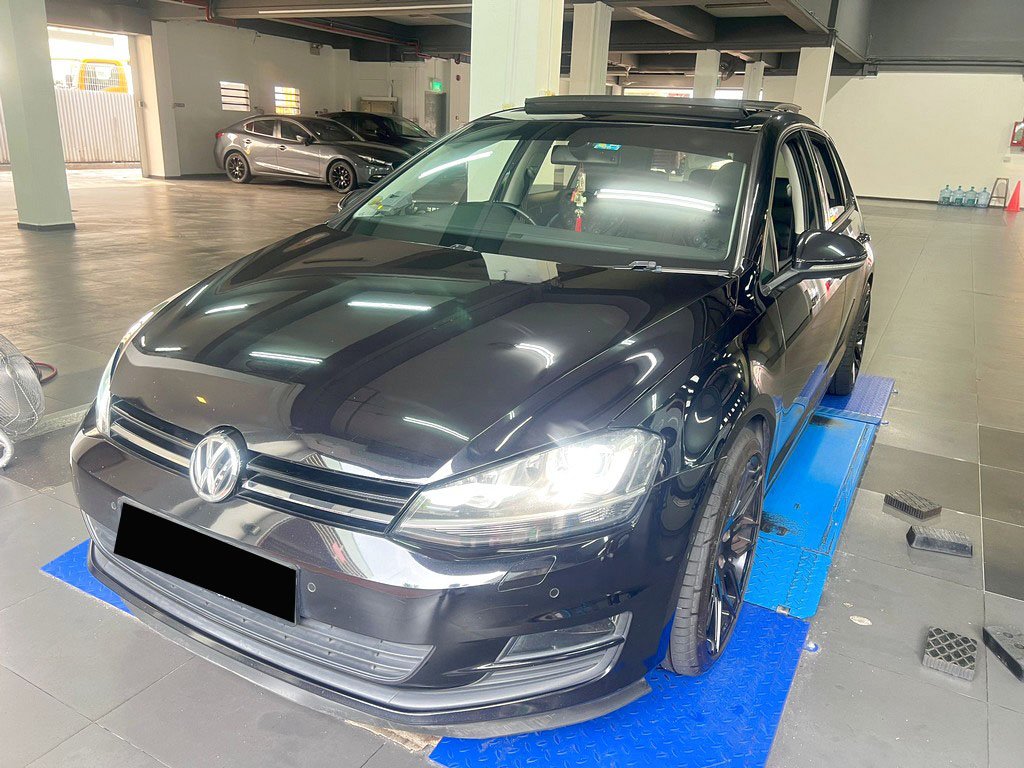 Volkswagen Golf A7 1.4 TSI At Sunroof