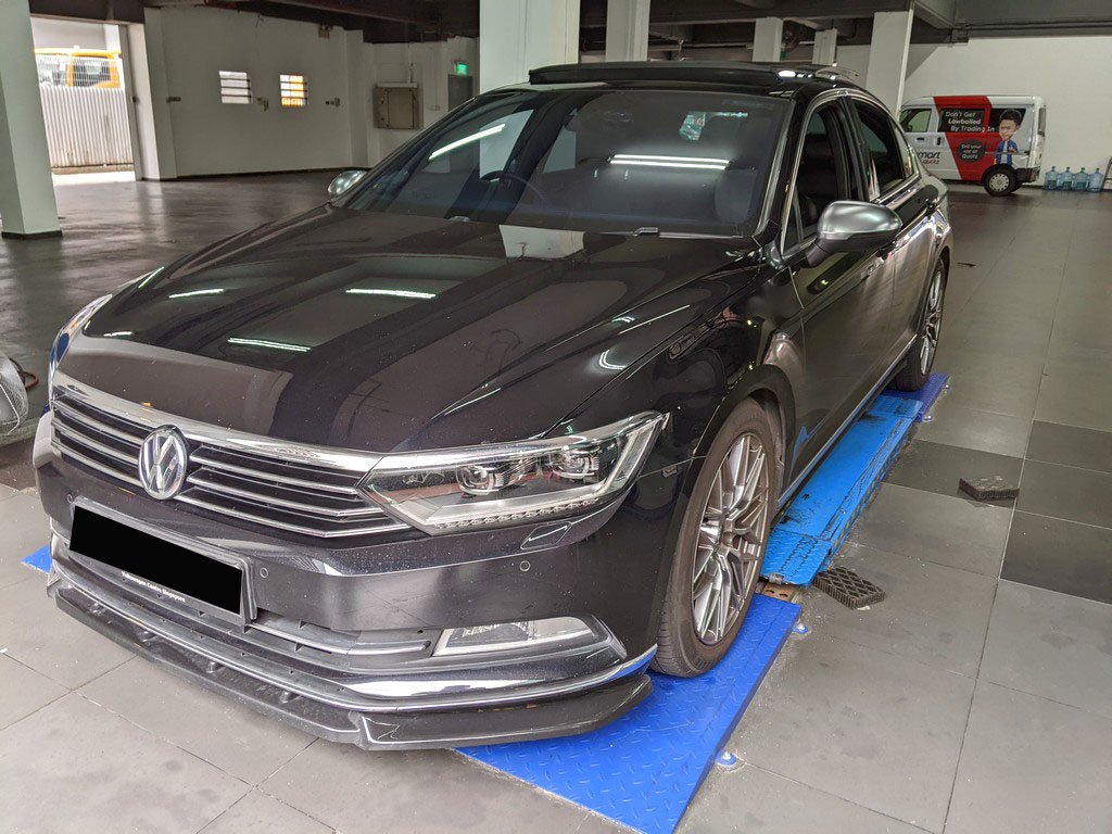 Volkswagen Passat B8 1.8 TFSI At Sunroof 17W