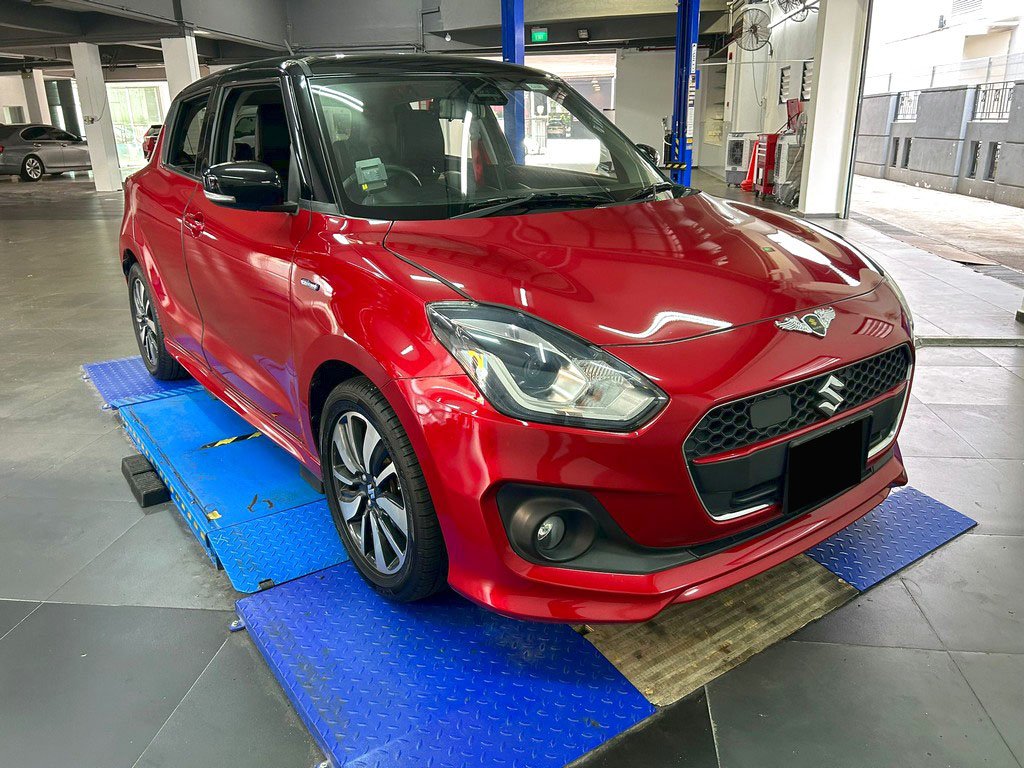 Suzuki Swift M-Hybrid 1.2RS CVT (Hybrid)