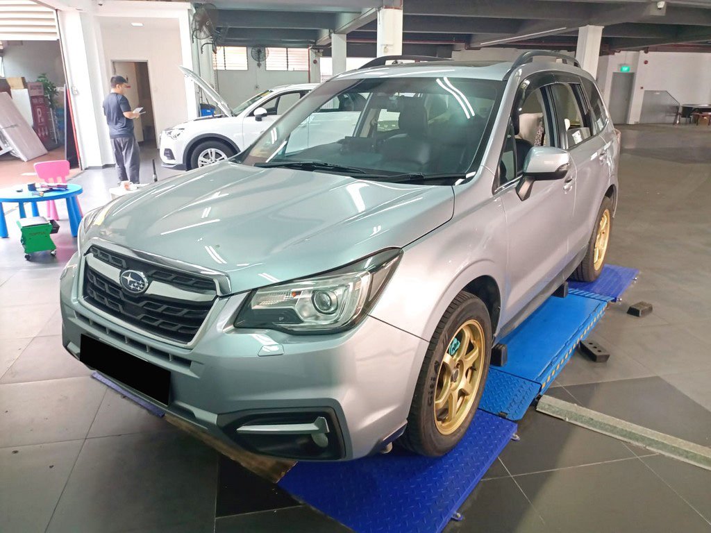 Subaru Forester 2.0I-L CVT Awd Sunroof