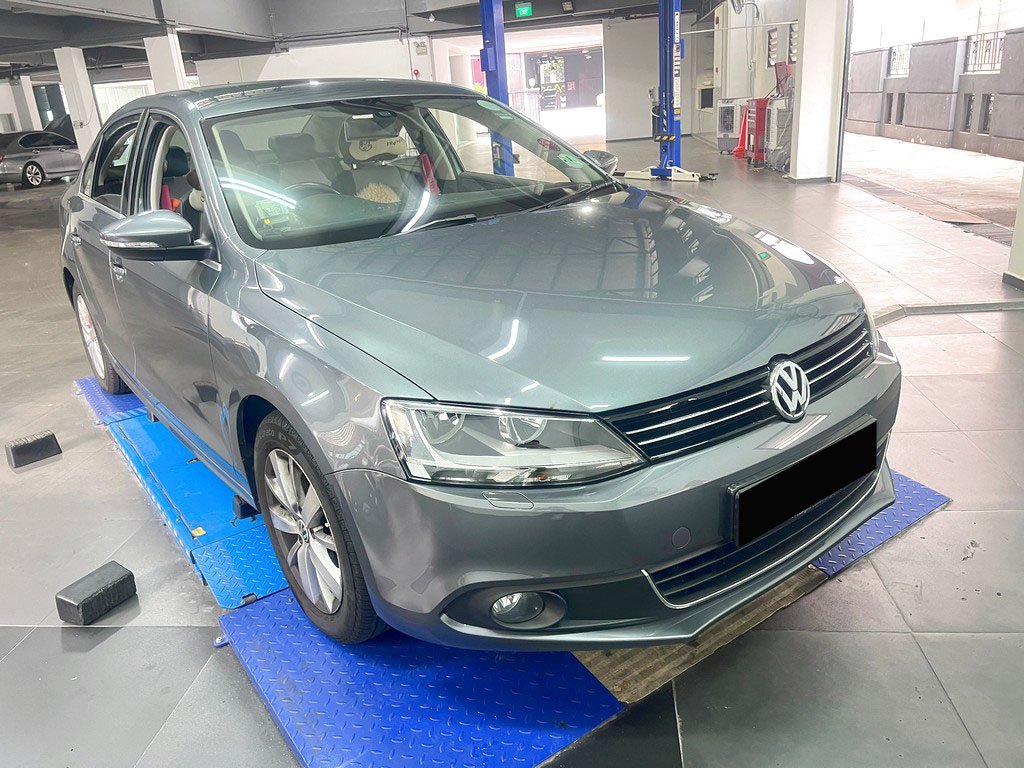 Volkswagen Jetta 1.4 TSI A/T ABS D/Airbag 2WD