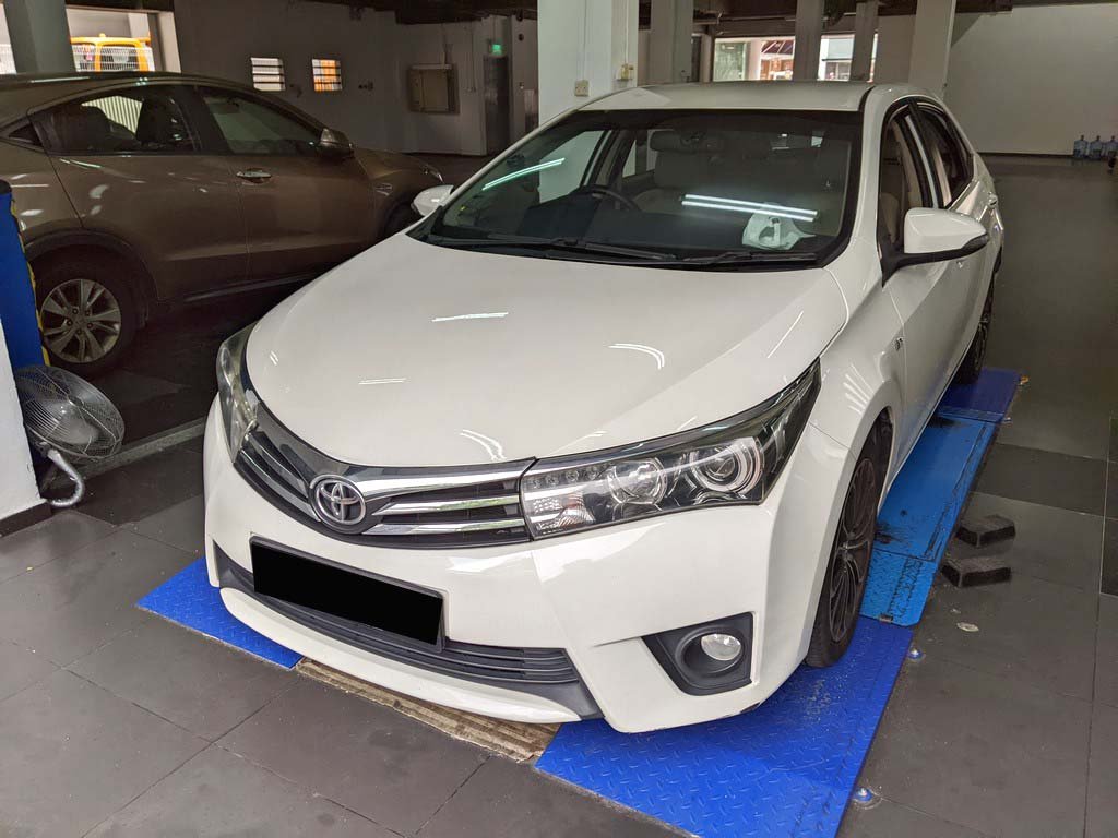 Toyota Corolla Altis 1.6 CVT