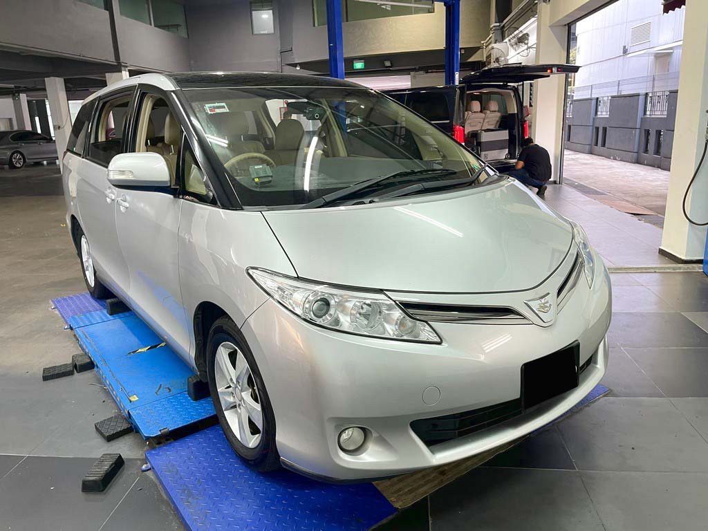Toyota Estima 2.4X CVT