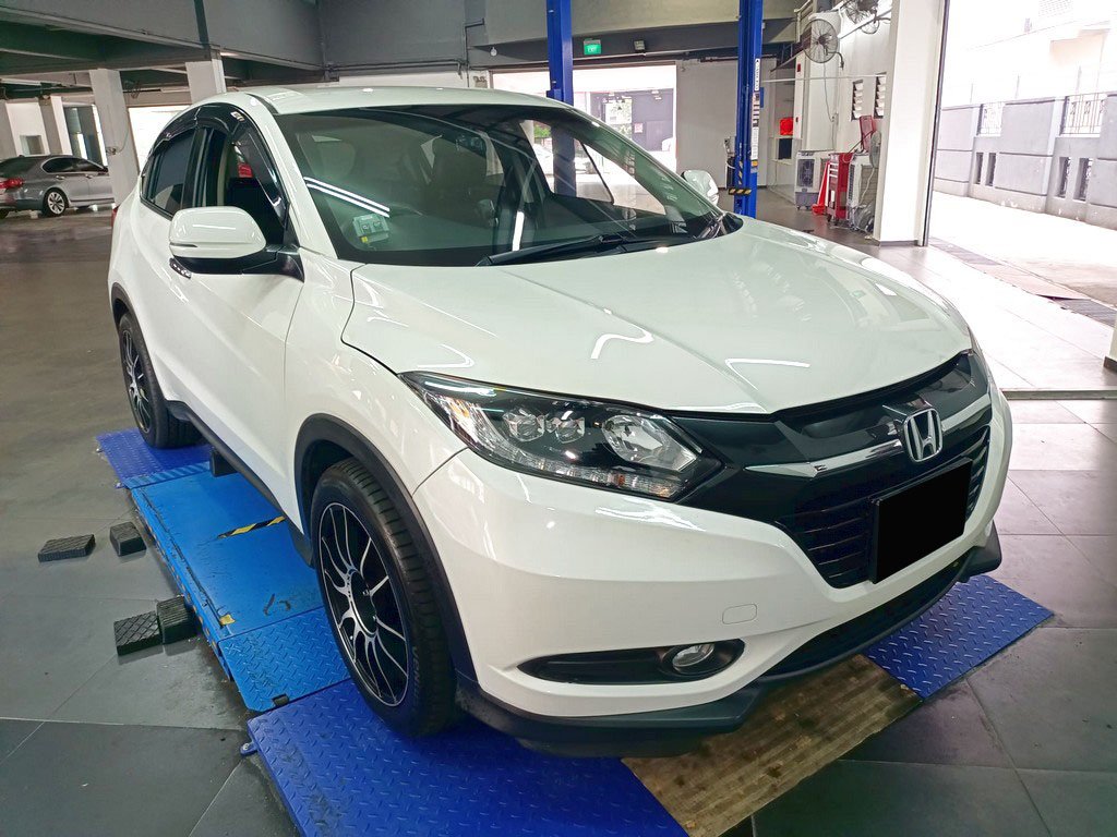 Honda Vezel 1.5X CVT ABS D/Airbag 2WD 5DR