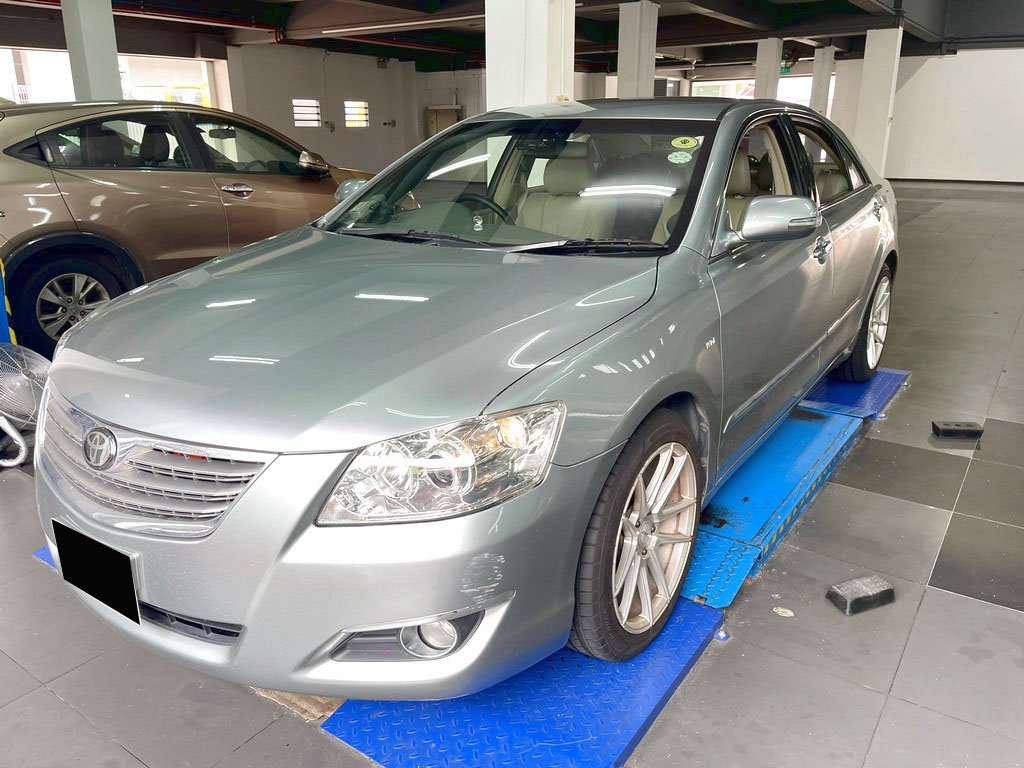 Toyota Camry 2.0 Auto Abs Airbag (COE Till 04/2029)