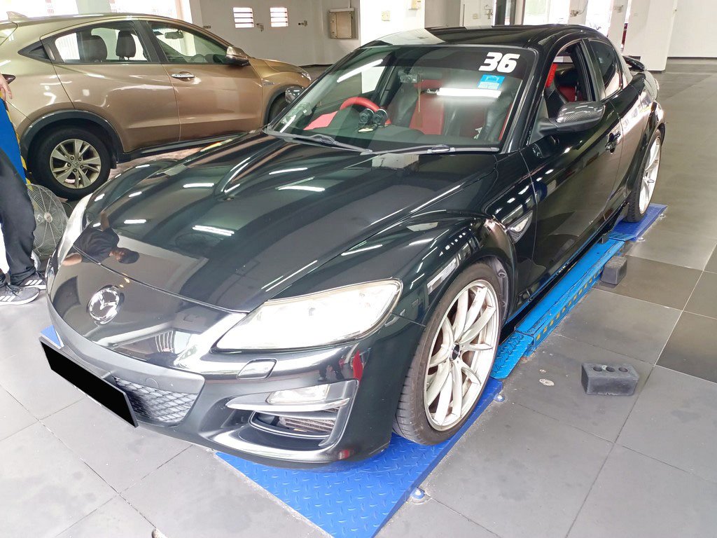 Mazda RX-8 1.3 A (COE Till 10/2028)