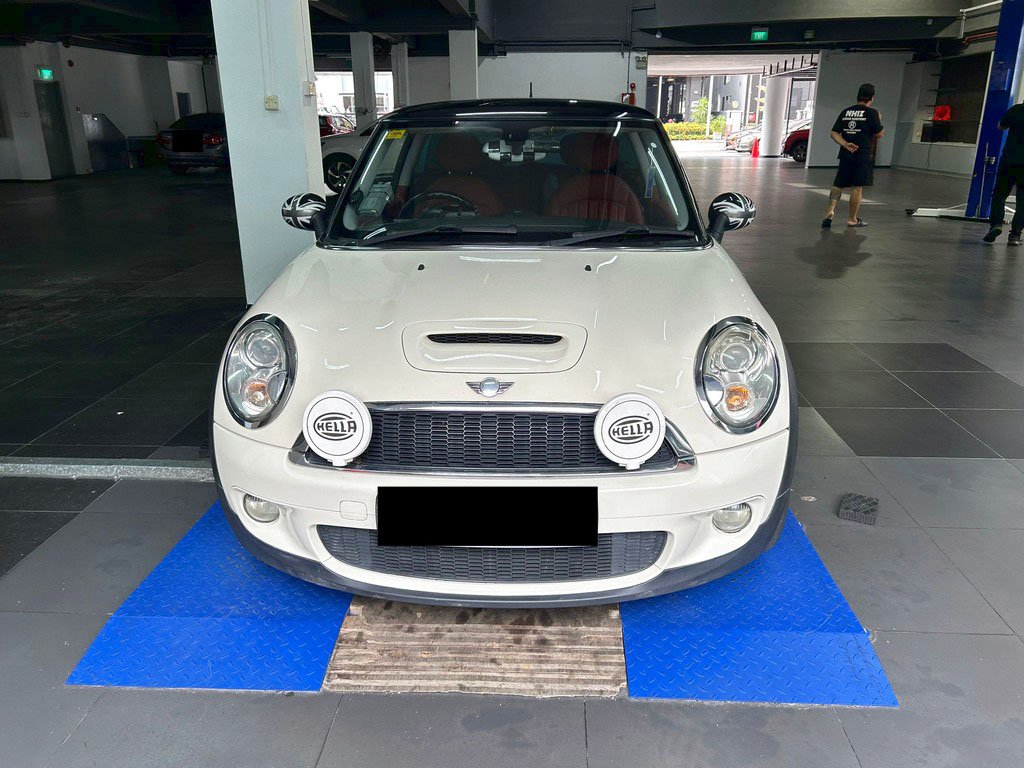 Mini Cooper S 1.6 At Abs D/airbag Hid 2wd 3dr (COE Till 01/2029)