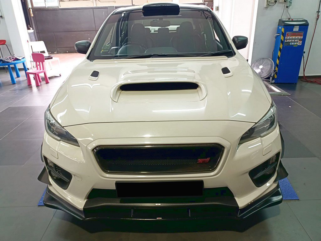 Subaru WRX 4D 2.0 AWD CVT