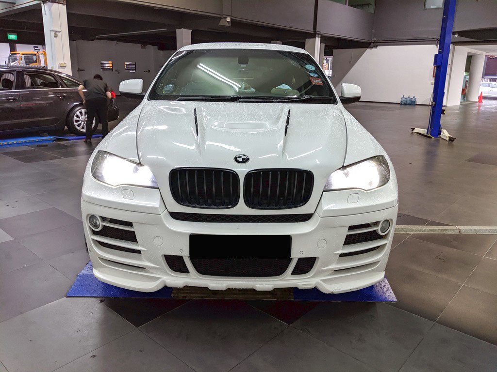 BMW X6 XDrive 35I 3.0 AT ABS D/AB HID 4WD (COE Till 08/2028)