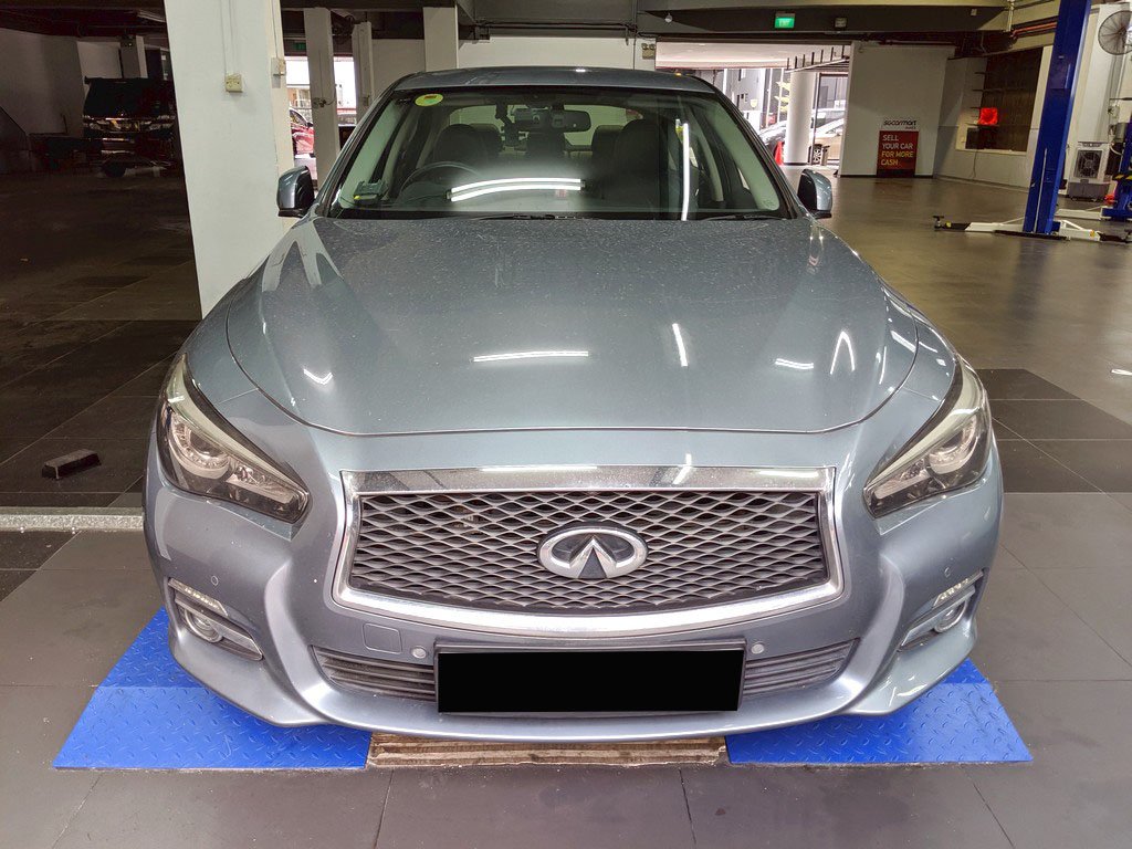 Infiniti Q50 2.0T Premium A/T