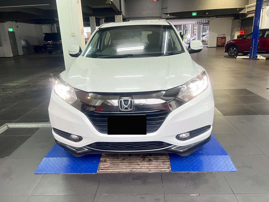 Honda Vezel 1.5X Auto (Hybrid)