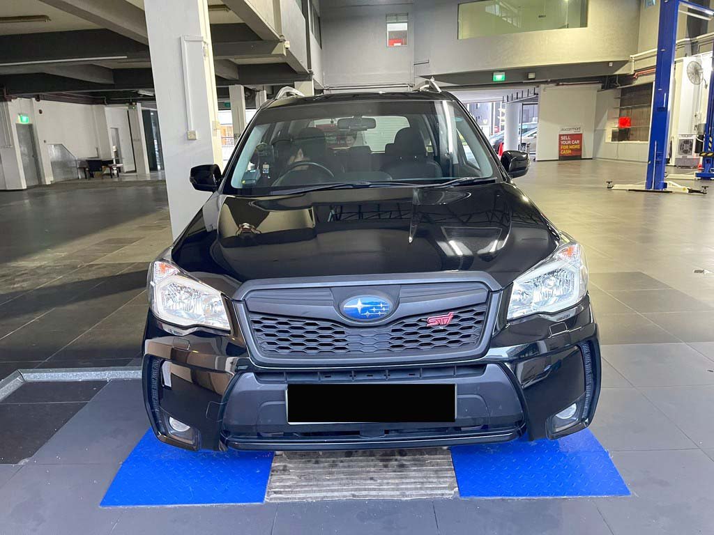 Subaru Forester 2.0XT CVT Awd Sunroof