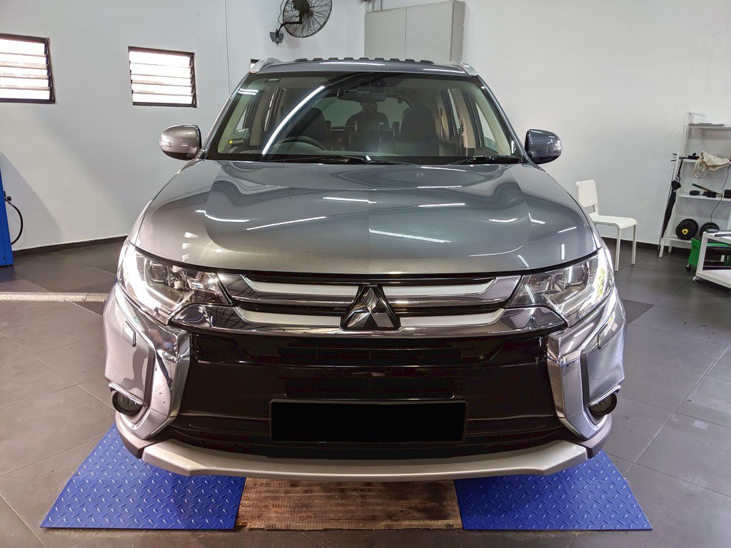 Mitsubishi Outlander 2.4 CVT AWD S/R Facelift