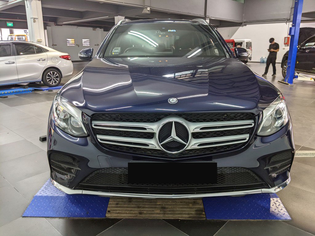 Mercedes Benz Glc250 4matic Amg Line (r19 Led)