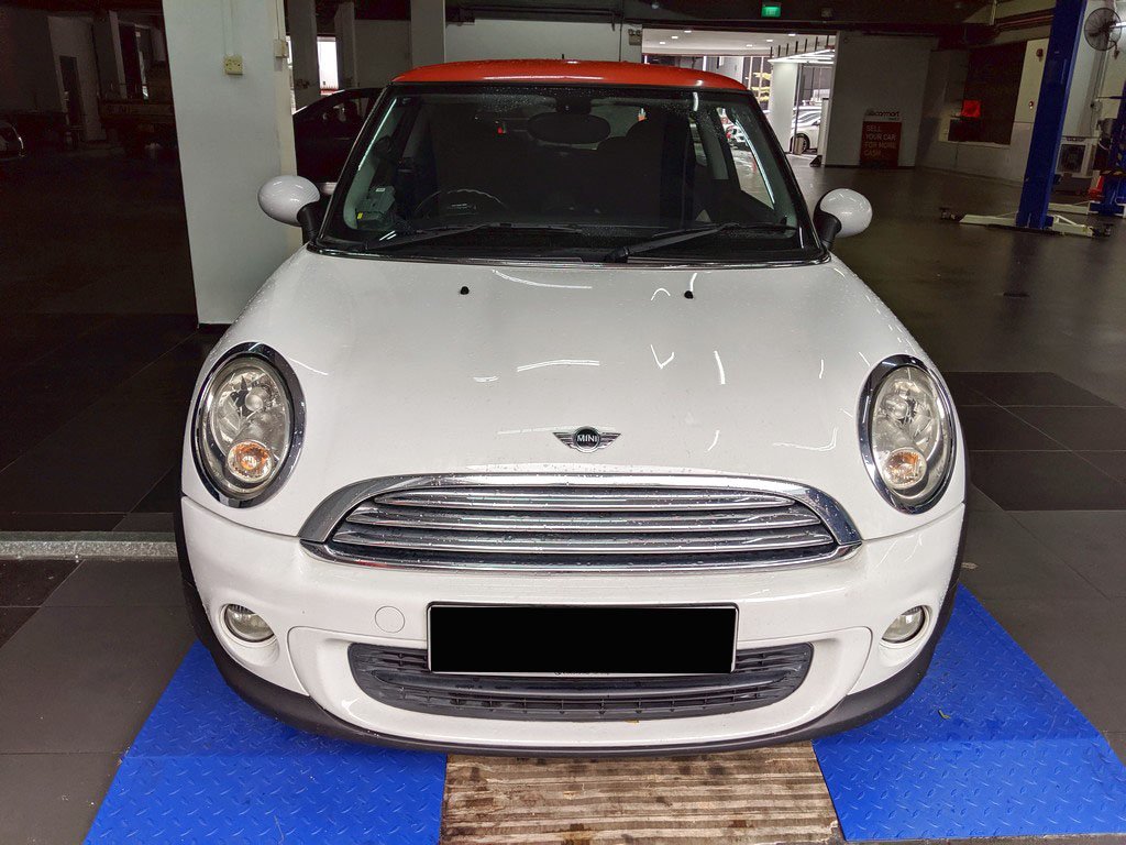 Mini Cooper 1.6 AT ABS D/Airbag 2WD 3DR DSC (COE Till 04/2029)