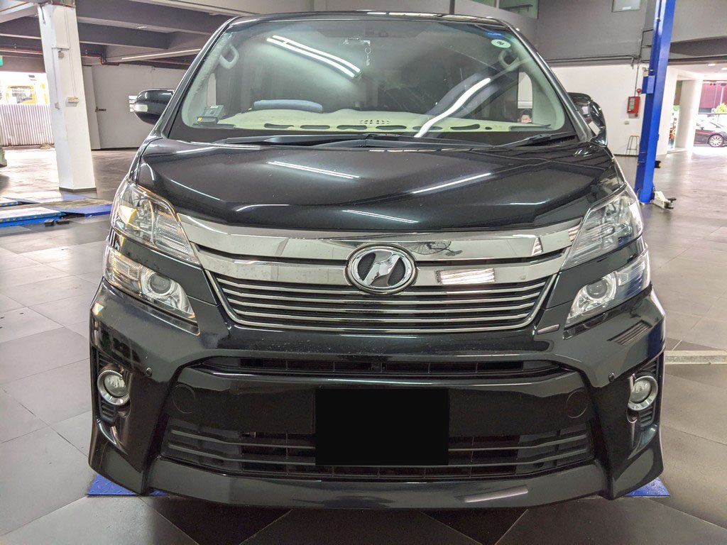 Toyota Vellfire 2.4z G Edition A