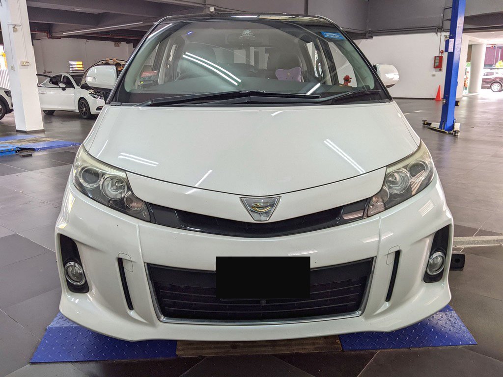 Toyota Estima Aeras Premium 2.4 A