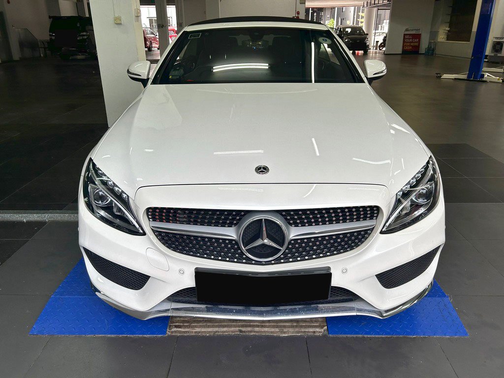 Mercedes Benz C180 Cab AMG Line (R18 LED)