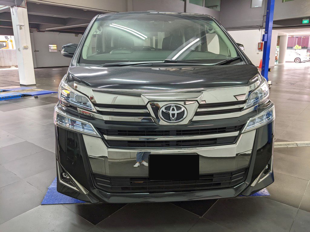 Toyota Vellfire Elegance Moonroof (auto)