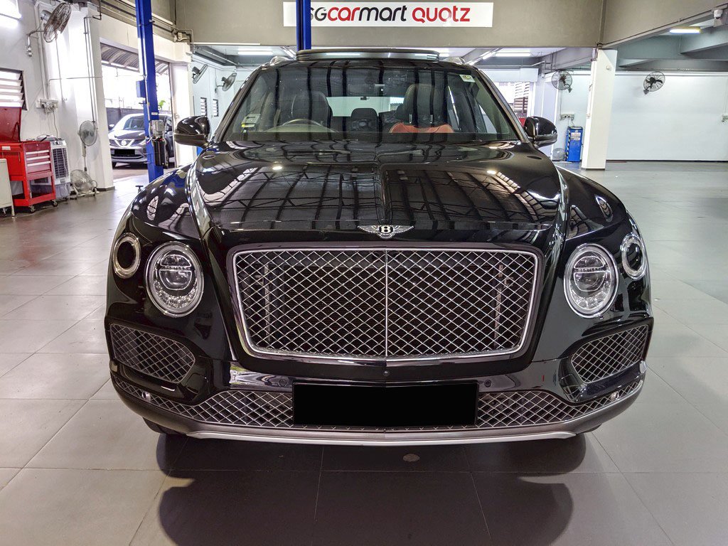 Bentley Bentayga V8