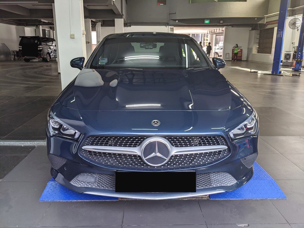 Mercedes Benz Cla200 Progressive (r18 Led)