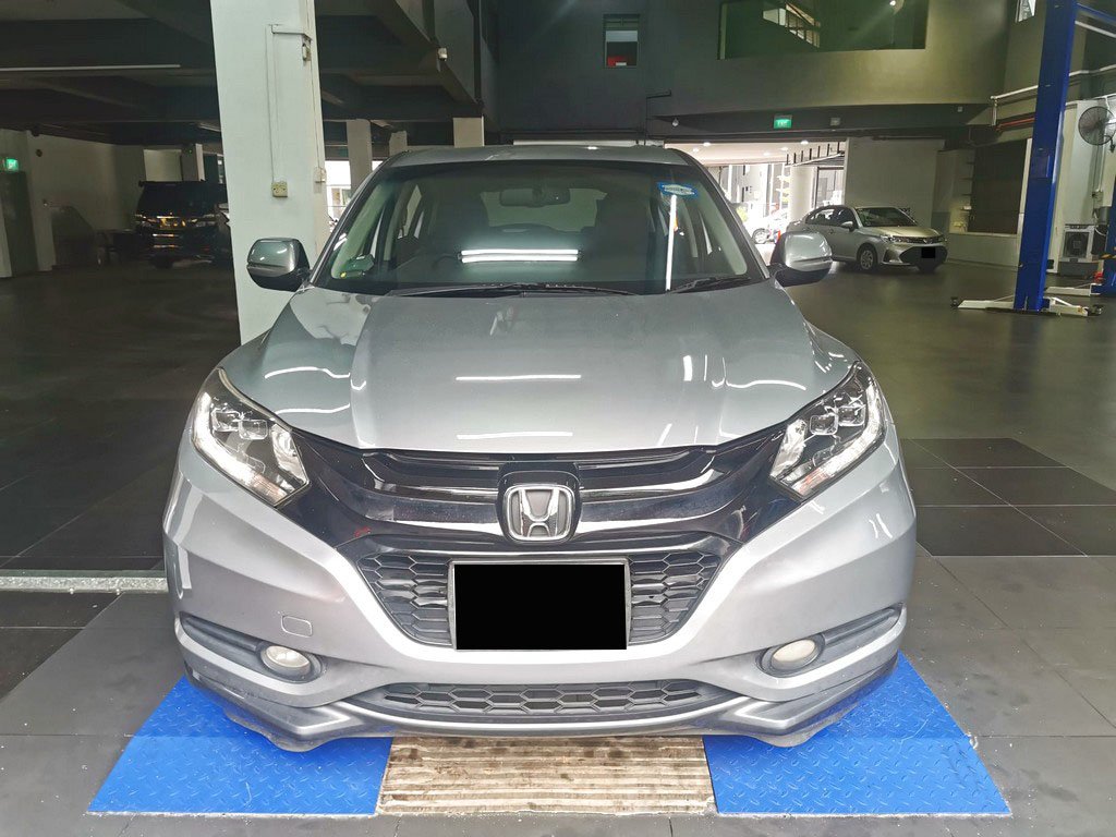 Honda Vezel 1.5X Auto (Hybrid)