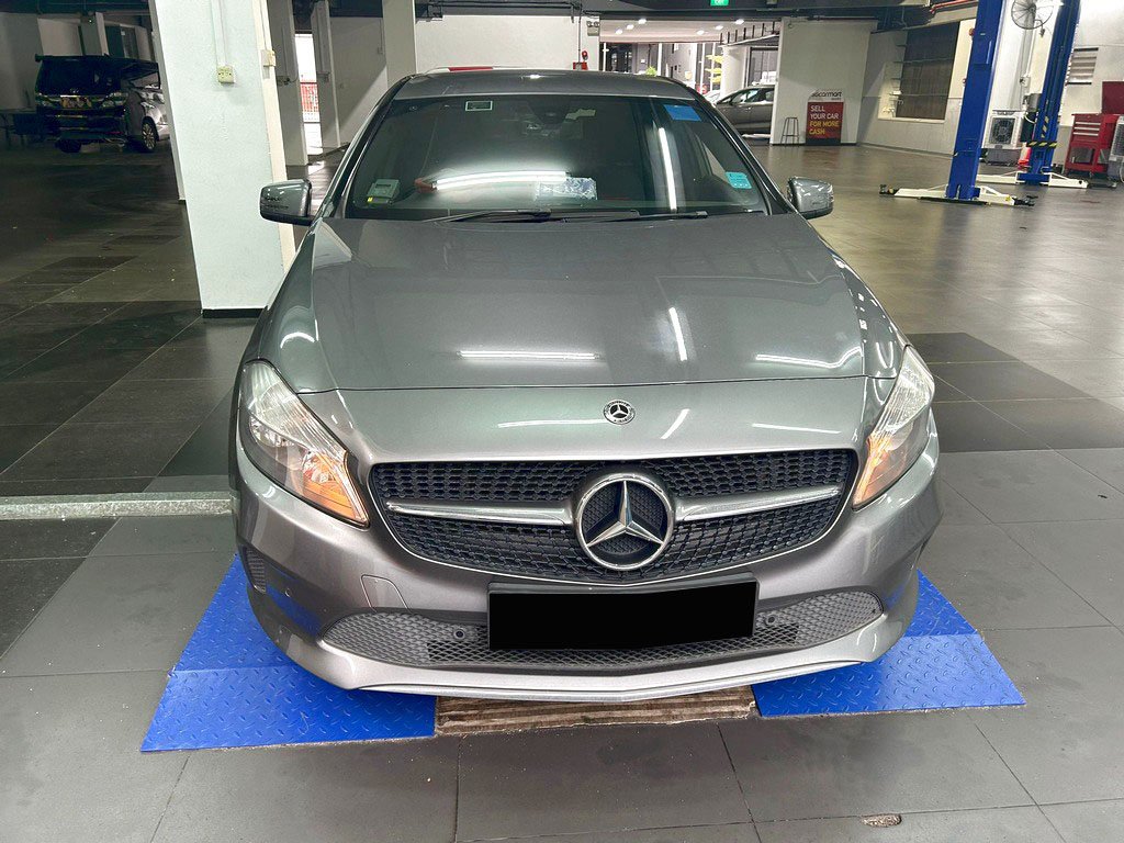 Mercedes Benz A180 FL Style (R17 HLG)