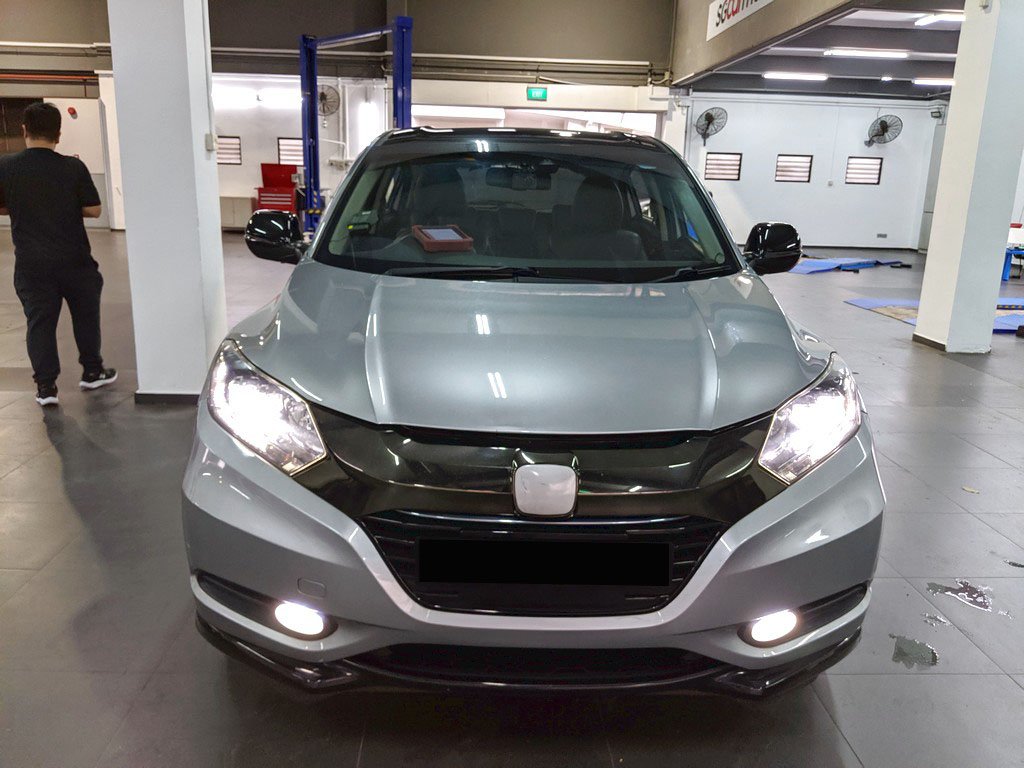 Honda Vezel 1.5X Auto (Hybrid)