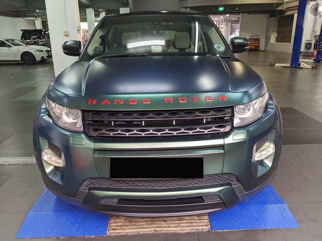 Land Rover Range Rover Evoque 2.0 At Sunroof (COE Till 04/2031)