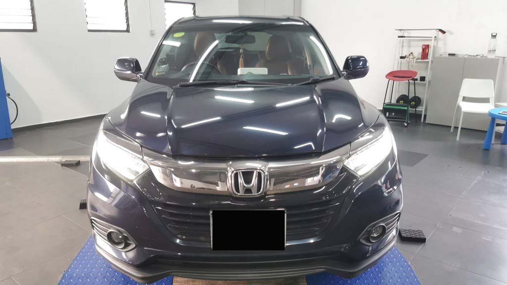 Honda Vezel 1.5X CVT