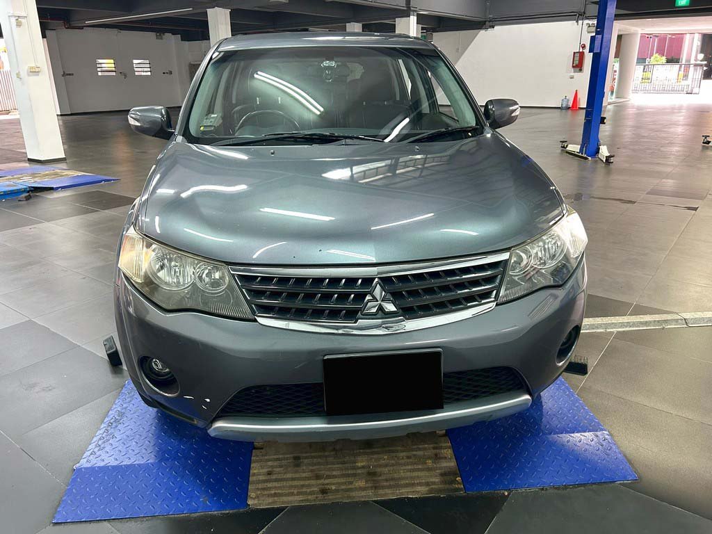 Mitsubishi Outlander 2.4 Mivec 4wd CVT (COE Till 05/2024)