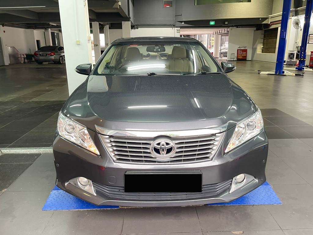 Toyota Camry 2.5 Auto