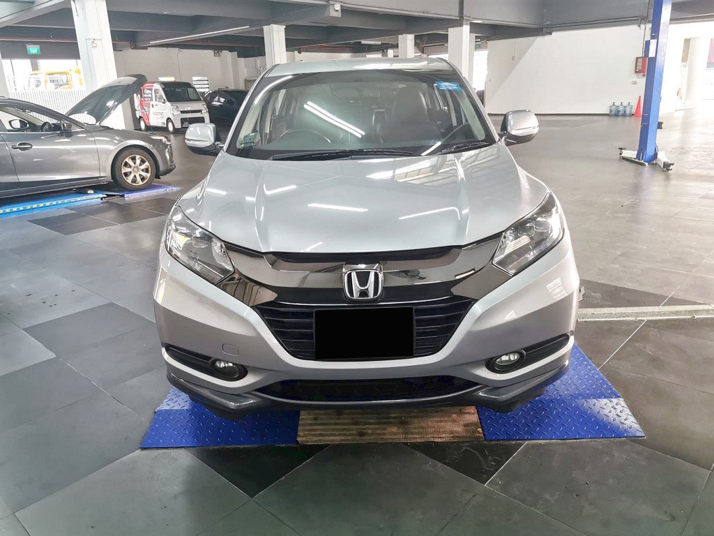 Honda Vezel 1.5X Auto (Hybrid)