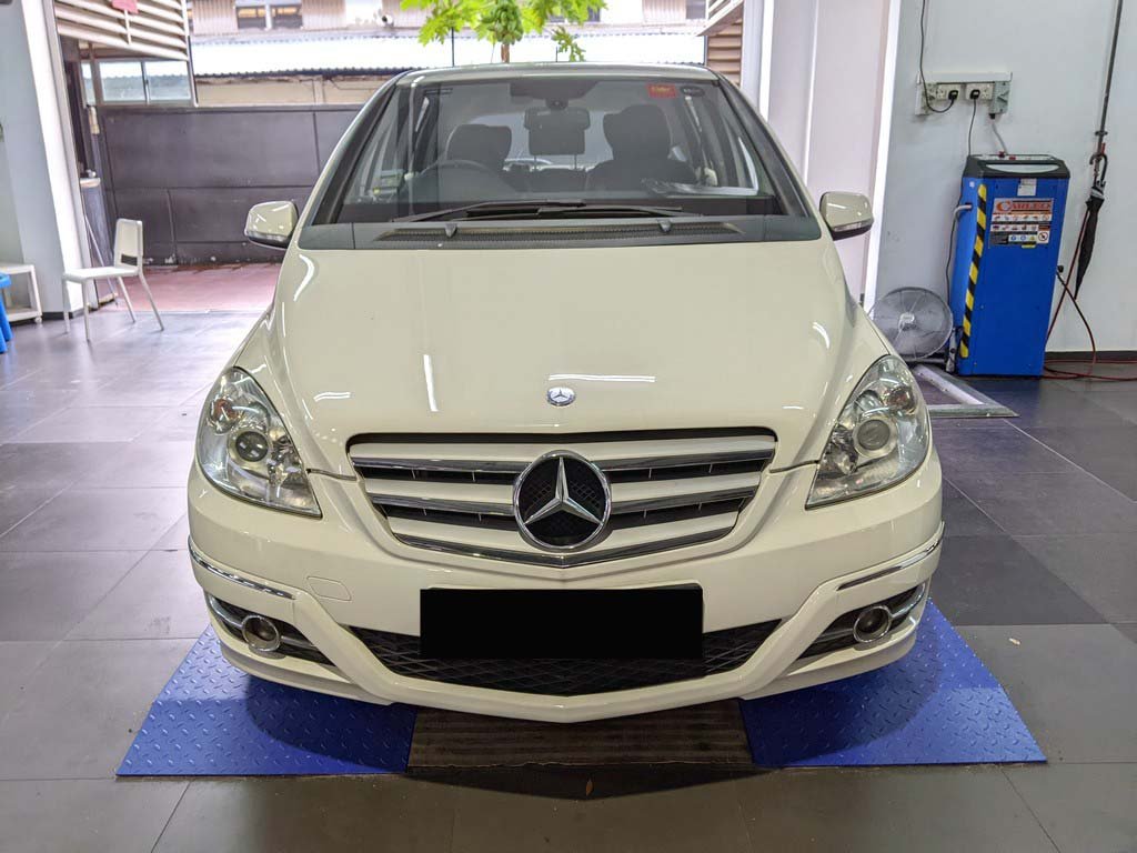 Mercedes Benz B180 (COE Till 02/2030)