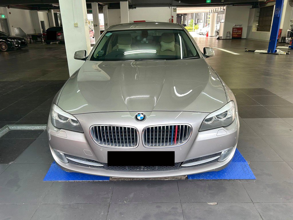 BMW 523i 2.5 At Abs D/ab 2wd 4dr Gas/d (COE Till 02/2031)