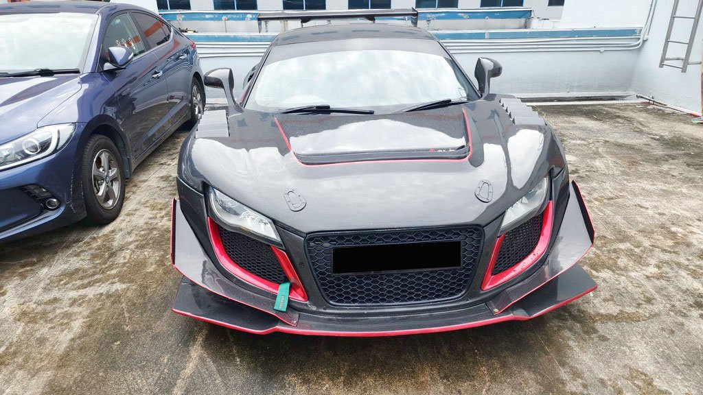 Audi R8 5.2 FSI Quattro R Tronic (COE Till 05/2029)