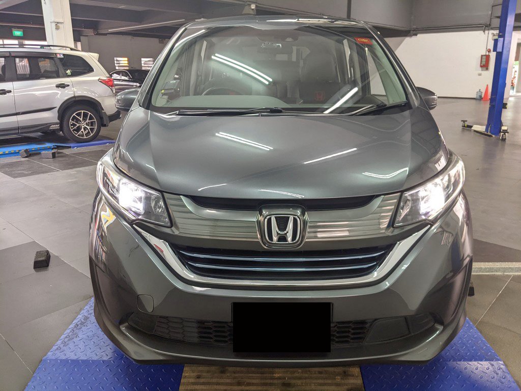 Honda Freed 1.5g Auto (Hybrid)